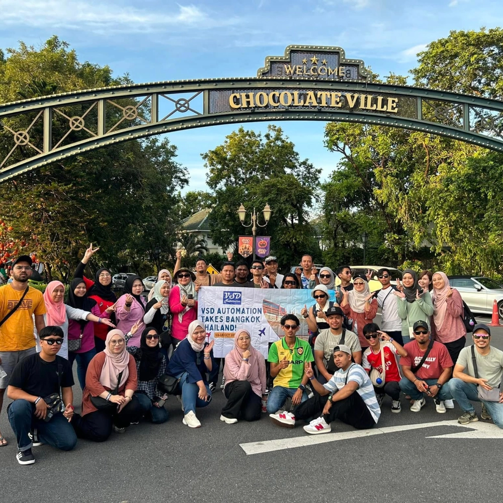 Enrich Travelogue group tour in Bangkok